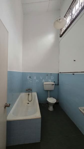 Untuk Dijual - SS2, Petaling Jaya
