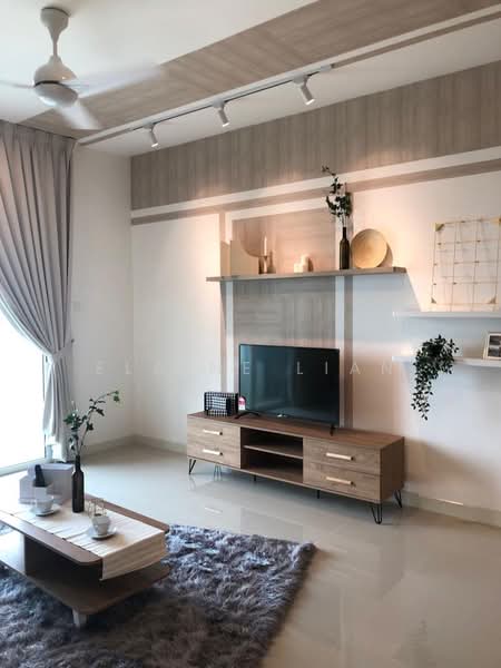 Kondominium untuk Disewa di Scenaria @ North Kiara Hills - Elaine Lian - Living Room - PropertyGuru.com.my