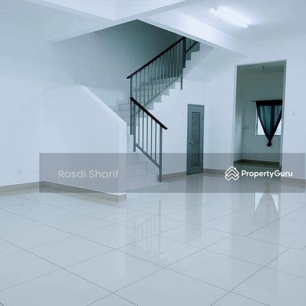 Untuk Dijual - Freehold Near Perodua Sari Alamanda Rawang Double Storey House