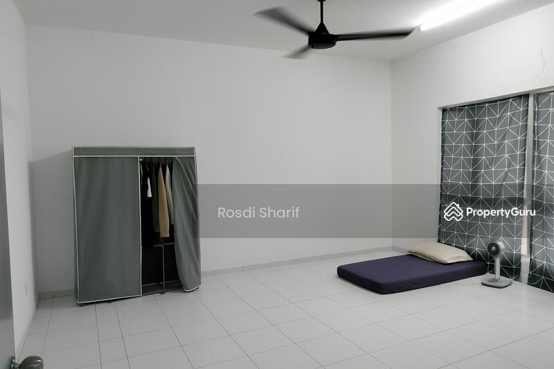 Untuk Dijual - Freehold Near Perodua Sari Alamanda Rawang Double Storey House