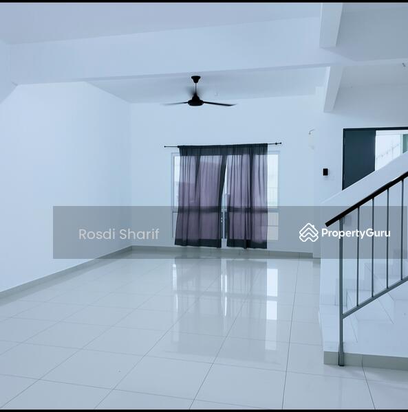 Untuk Dijual - Freehold Near Perodua Sari Alamanda Rawang Double Storey House