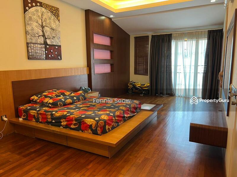 3 STOREY TERRACE AT SETIA PEARL ISLAND, Sungai Ara, Timor Laut (Island), Penang, 5 Bedrooms