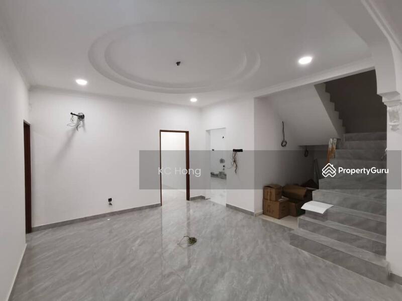 Rumah Berkembar untuk Dijual di Bandar Sungai Long (Selangor) - KC Hong - PropertyGuru.com.my