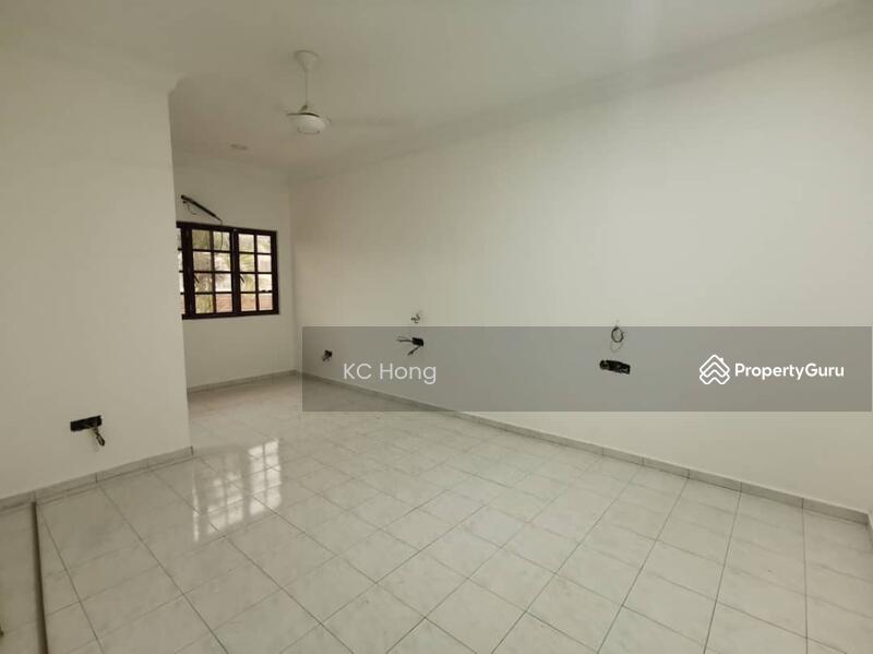 Rumah Berkembar untuk Dijual di Bandar Sungai Long (Selangor) - KC Hong - PropertyGuru.com.my