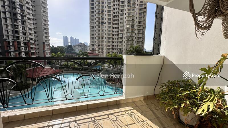 For Sale - Lanai Gurney