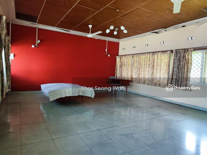 Untuk Dijual - Two (2) Storey Detached House / Bungalow @ Jalan Raja DiHilir, Ipoh, Perak