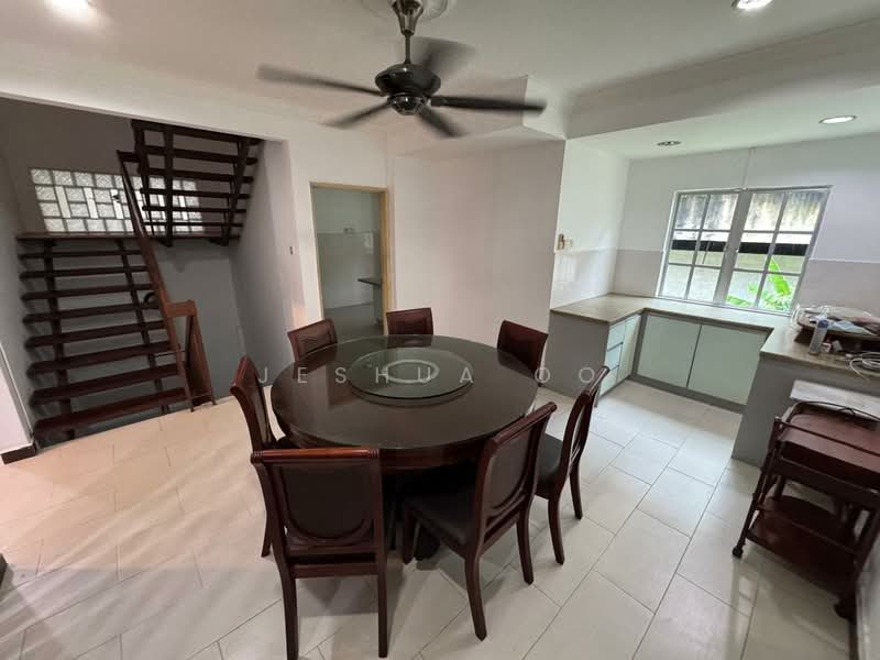 Semi-Detached House for Sale in Ampang Jaya (Ampang) - Jeshua Oo - Dining Room - PropertyGuru.com.my
