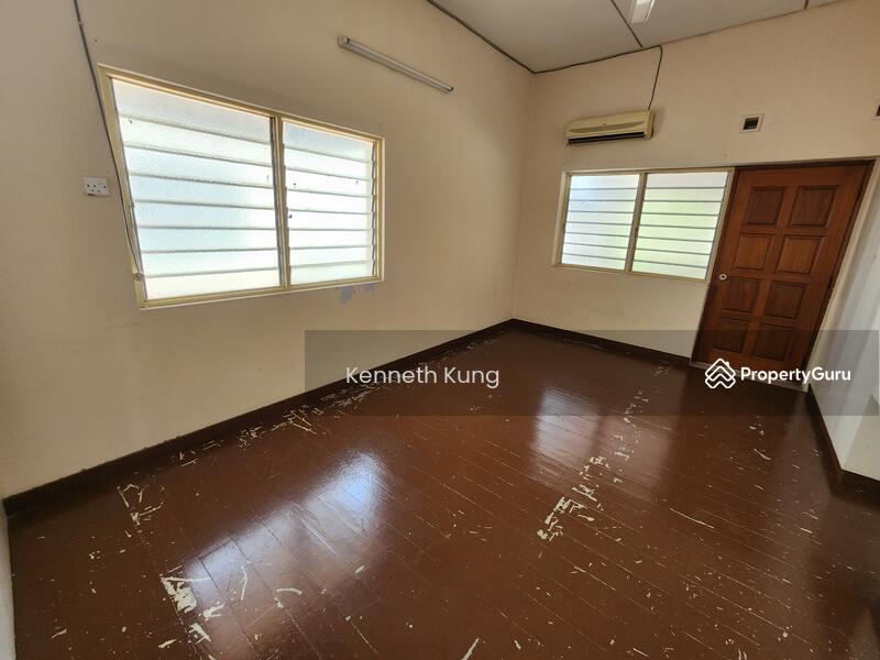 Semi-Detached House for Sale in Taman Green Lane (Jelutong) - Kenneth Kung - PropertyGuru.com.my