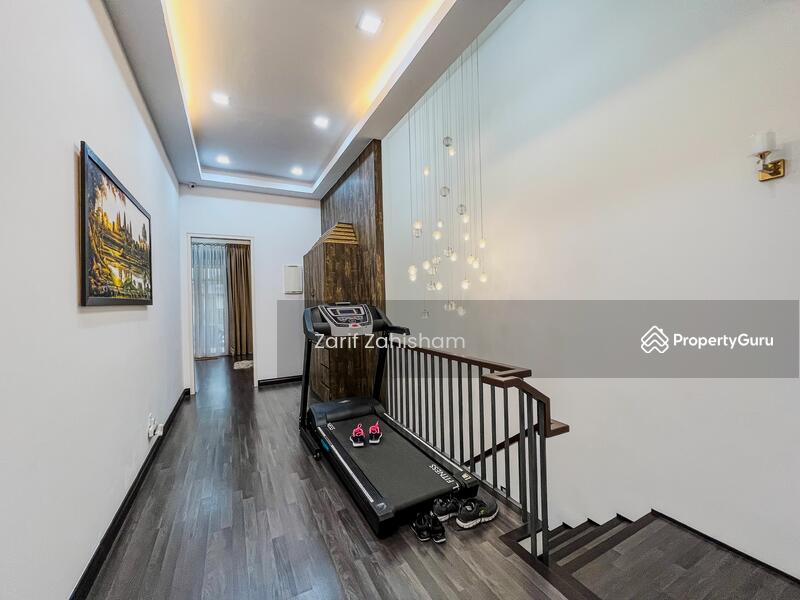 2-storey Terraced House for Sale in Semenyih (Selangor) - Zarif Zahisham - PropertyGuru.com.my