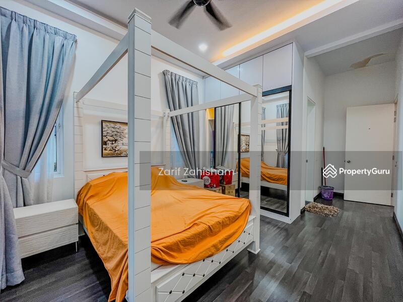 2-storey Terraced House for Sale in Semenyih (Selangor) - Zarif Zahisham - PropertyGuru.com.my