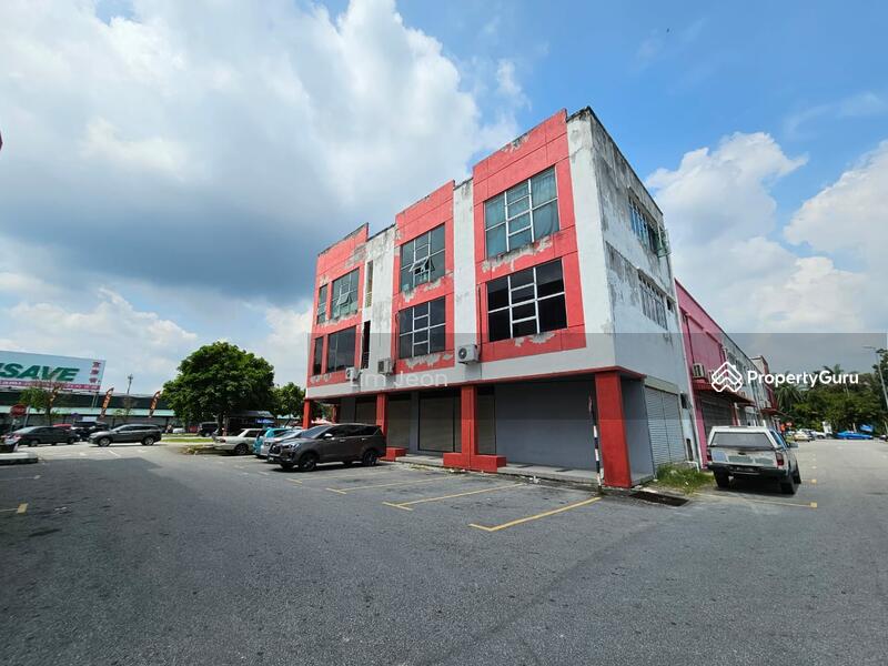 For Sale - Jenjarom Corner 3 Storey Shop