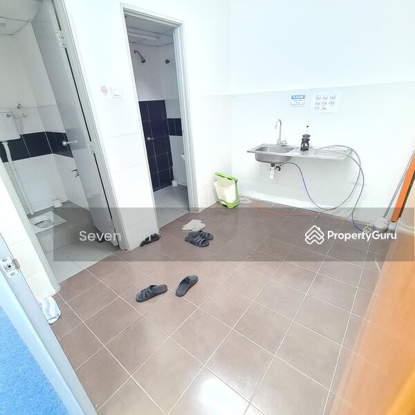 For Rent - Taman Molek