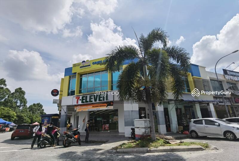 For Rent - Pusat Niaga Astana Bandar Puncak Alam Shoplot For Rent