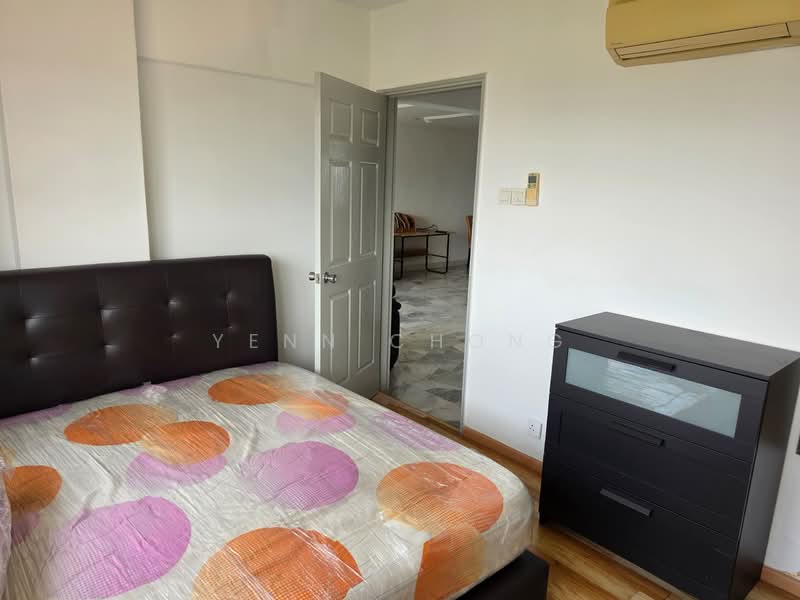 Condominium for Sale at O.G. Heights - Yenn Chong - Bedroom - PropertyGuru.com.my