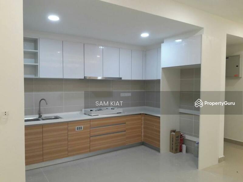 Kediaman Servis untuk Dijual di V-Residensi 2 - SAM KIAT - PropertyGuru.com.my