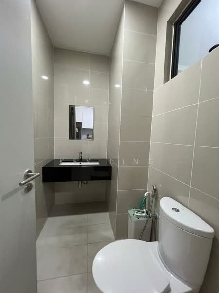 Servis Apartment untuk Disewa di Sapphire Paradigm - Key Ling - Bathroom - PropertyGuru.com.my