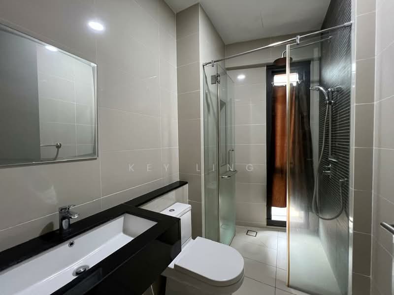 Servis Apartment untuk Disewa di Sapphire Paradigm - Key Ling - Bathroom - PropertyGuru.com.my