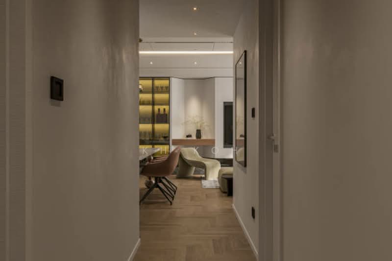 Kondominium untuk Dijual di Best KLCC View Freehold MM2H Airbnb Invest Condo 15k Return Fully Furnished - KH Koh - Corridor - PropertyGuru.com.my