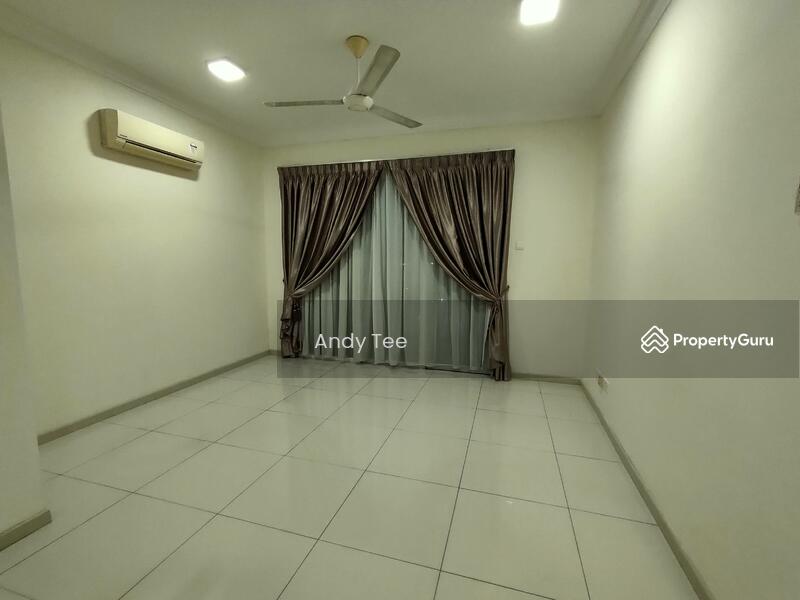 Kondominium untuk Disewa di TTDI Adina - Andy Tee - Livig Area - PropertyGuru.com.my