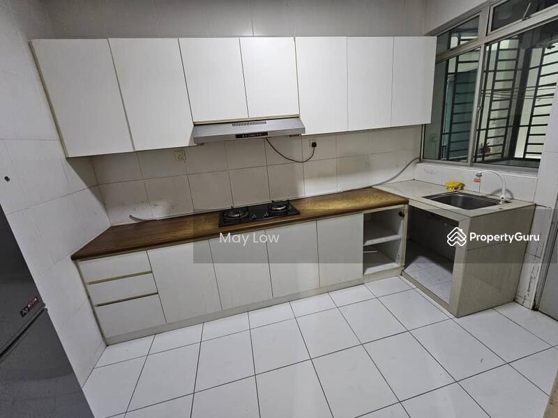 Gelang Patah  Apartment Fully furnished 3 bedroom 2 bathroom 010-664 1626 