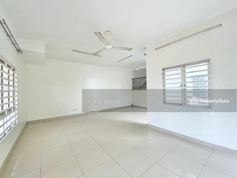 2-storey Terraced House for Sale in Puncak Bestari (Puncak Alam) - Alif Saad - PropertyGuru.com.my
