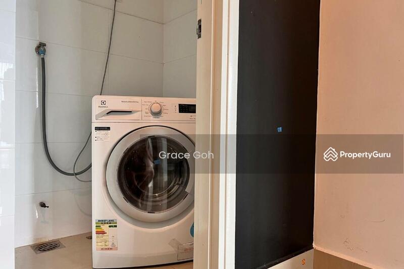 For Sale - 7KM to SHOPPING MALL【FULLY FURNISHED + HIGH CASHBACK】1000SQFT BALCONY & YARD, BANDAR SAUJANA PUTRA