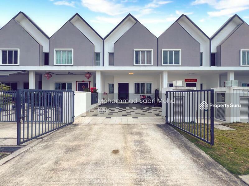 Rumah Teres 2 Tingkat untuk Dijual di Eco Forest (Semenyih) - Mohammad Sabri Mohd Khir - View of 2 storey huouse for sale - PropertyGuru.com.my
