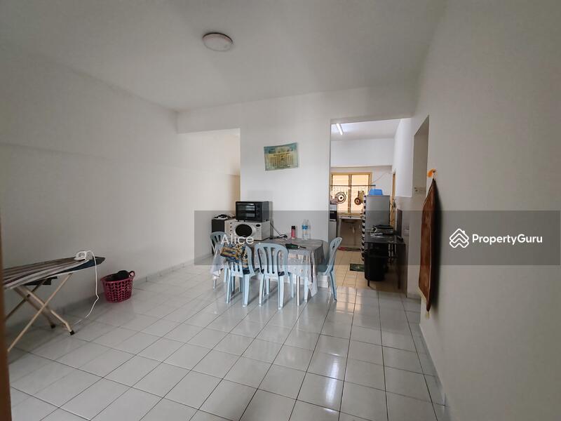 For Sale - Sri Dahlia