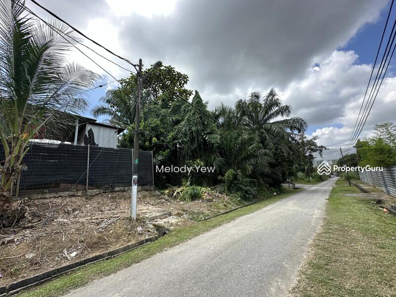 For Sale - Taman Molek