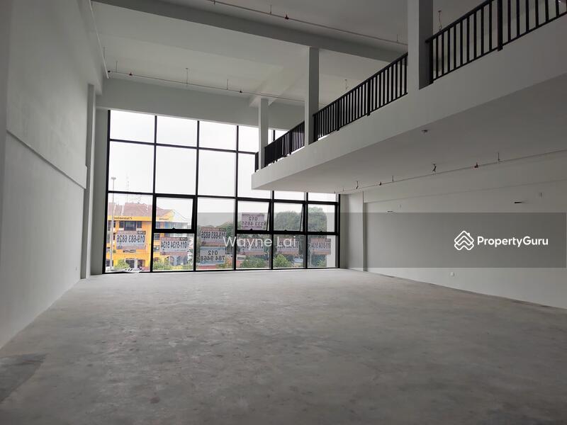 Warehouse for Rent in Taman Sains Selangor (Kota Damansara) - Wayne Lai - PropertyGuru.com.my
