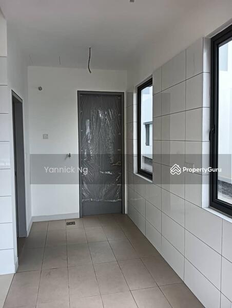 Rumah Teres 2 Tingkat untuk Dijual di Jade Hills (Kajang) - Yannick Ng - PropertyGuru.com.my