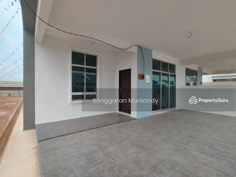 Rumah Berkembar Setingkat di Ayer Hitam, Ayer Hitam, Kedah, 4 Bedrooms