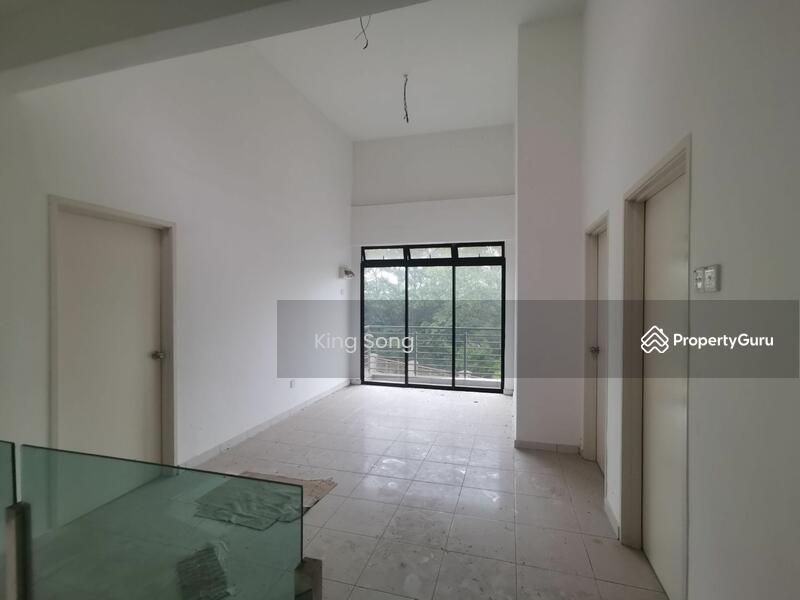 Taman Muzaffar Heights, Ayer Keroh, Melaka, 4 Bedrooms, 4165 sqft, 2