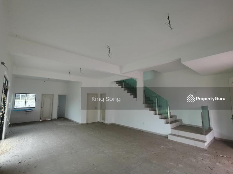 Taman Muzaffar Heights, Ayer Keroh, Melaka, 4 Bedrooms, 4165 sqft, 2