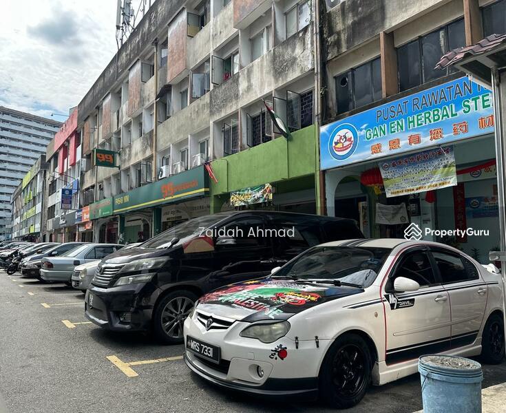 For Sale - Taman Cahaya