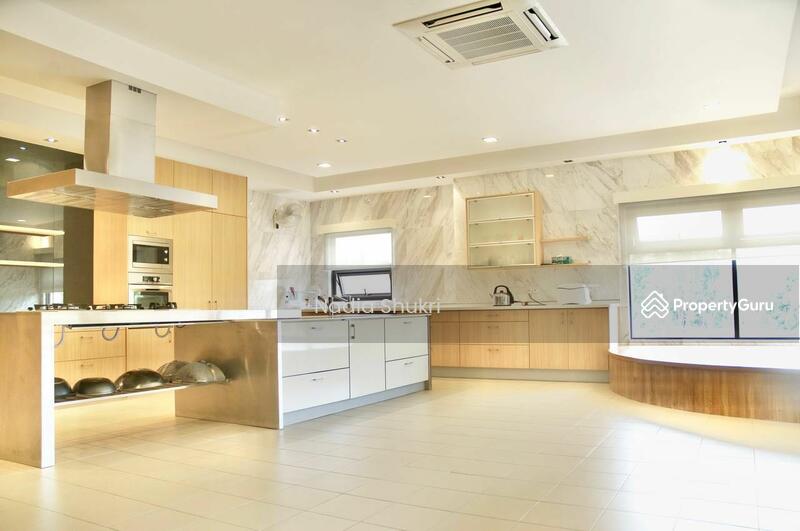 Rumah Banglo untuk Dijual di Seksyen 7 (Shah Alam) - Nadia Shukri - PropertyGuru.com.my