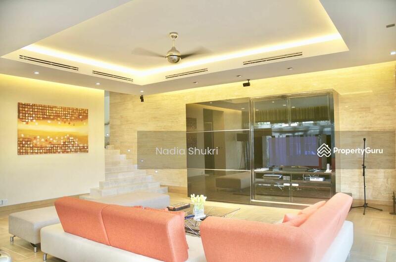 Rumah Banglo untuk Dijual di Seksyen 7 (Shah Alam) - Nadia Shukri - PropertyGuru.com.my