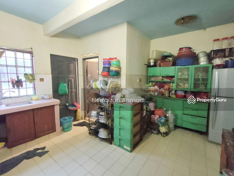 Double Storey Taman Desawan Klang, Bandar Bukit Tinggi, Klang, Selangor