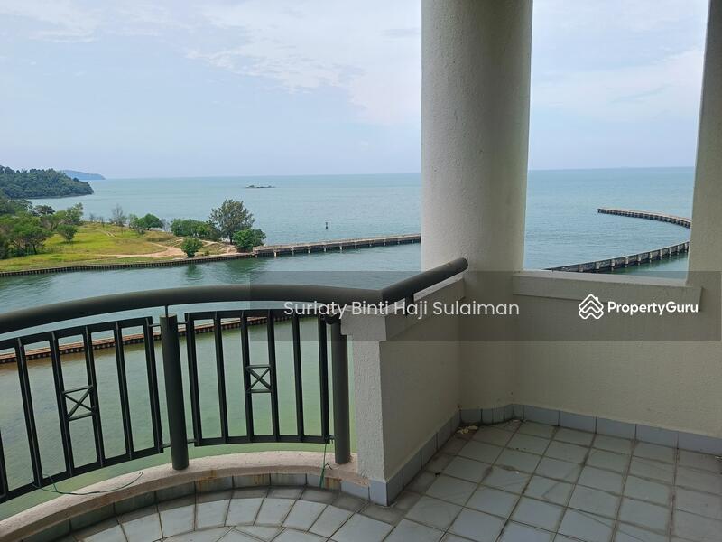 For Sale - Marina Bay Admiral Cove