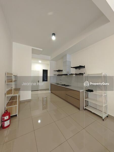 Sejati Lakeside 2 untuk Untuk Disewa - RM 3,500 /bulan, Mac 2026 - PropertyGuru.com.my