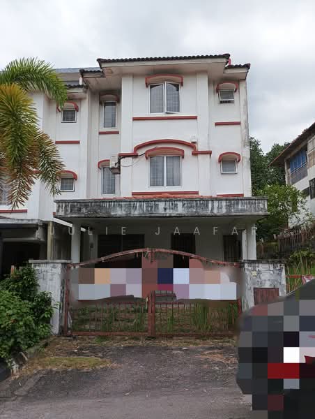 For Sale - Taman Bukit Permata Sri Gombak Batu Caves UIA