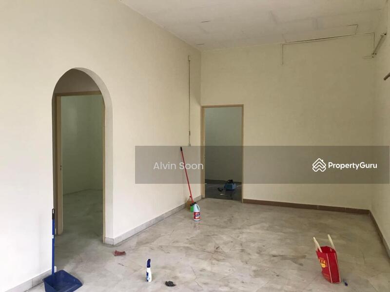 Untuk Dijual - First Garden Buntong Ipoh perak