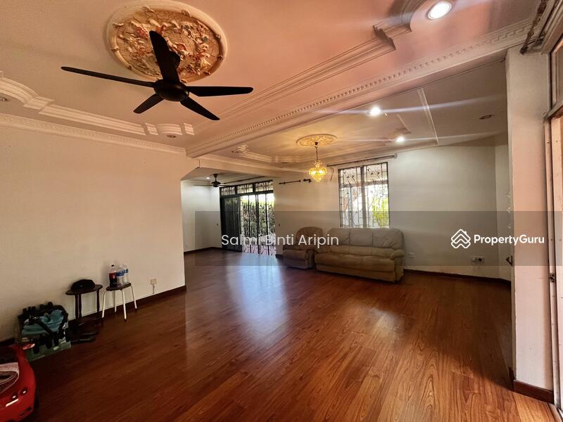 Rumah Teres 2 Tingkat untuk Dijual di Ukay Bistari (Ulu Kelang) - Salmi Binti Aripin - PropertyGuru.com.my