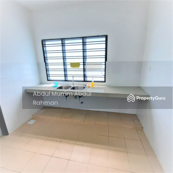 Rumah Teres 2 Tingkat untuk Dijual di Dengkil (Selangor) - Abdul Mun'im Abdul Rahman - PropertyGuru.com.my