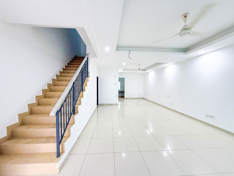 Rumah Teres 2-Tingkat untuk Dijual di Dengkil (Selangor) - Abdul Mun'im Abdul Rahman - Interior - PropertyGuru.com.my