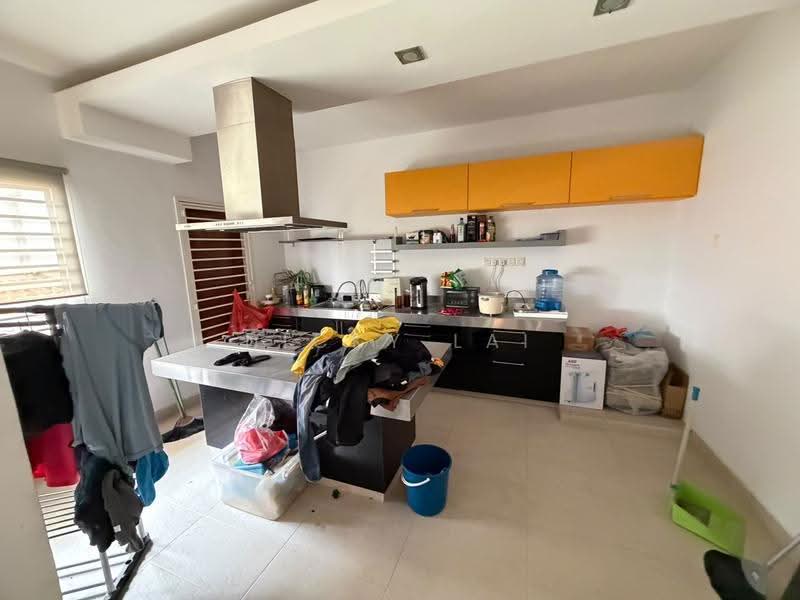 Rumah Berkembar untuk Dijual di Taman Sri Hijau (Rawang) - Nicky Lai - Kitchen - PropertyGuru.com.my