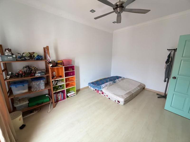 Rumah Berkembar untuk Dijual di Taman Sri Hijau (Rawang) - Nicky Lai - Bedroom - PropertyGuru.com.my