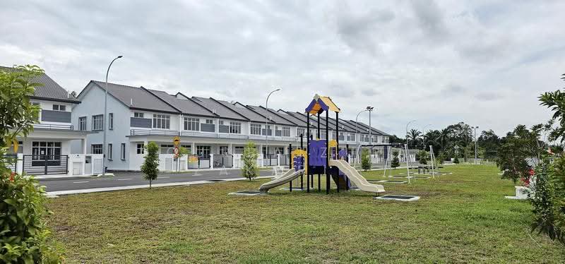 2-storey Terraced House for Sale in Banting (Selangor) - NOURBAIZURA ZAKARIA - Exterior - PropertyGuru.com.my