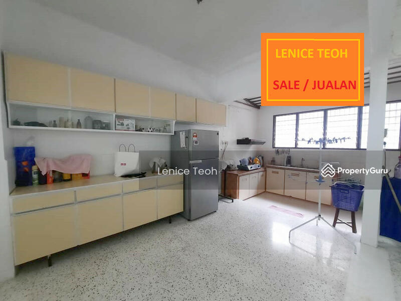 double storey terrace at island park, changkat tembaga, greenlane
