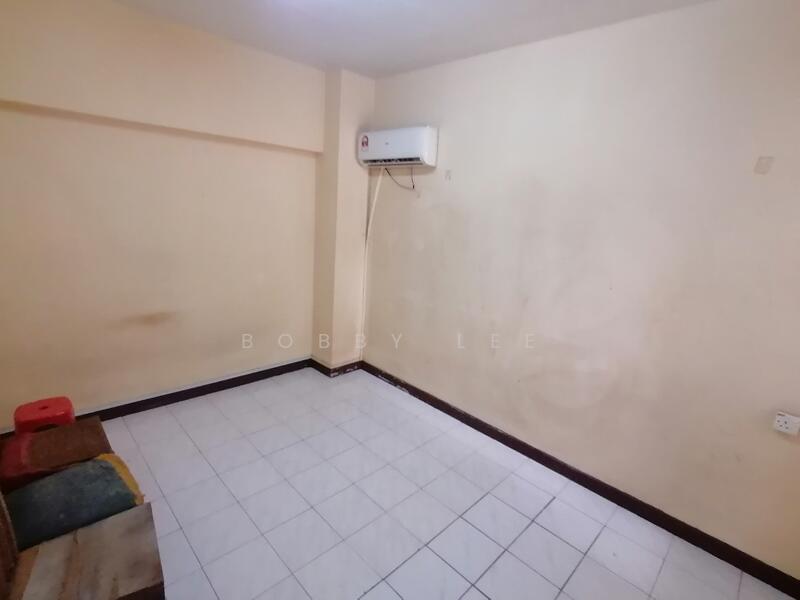 For Rent - Desa Kiara